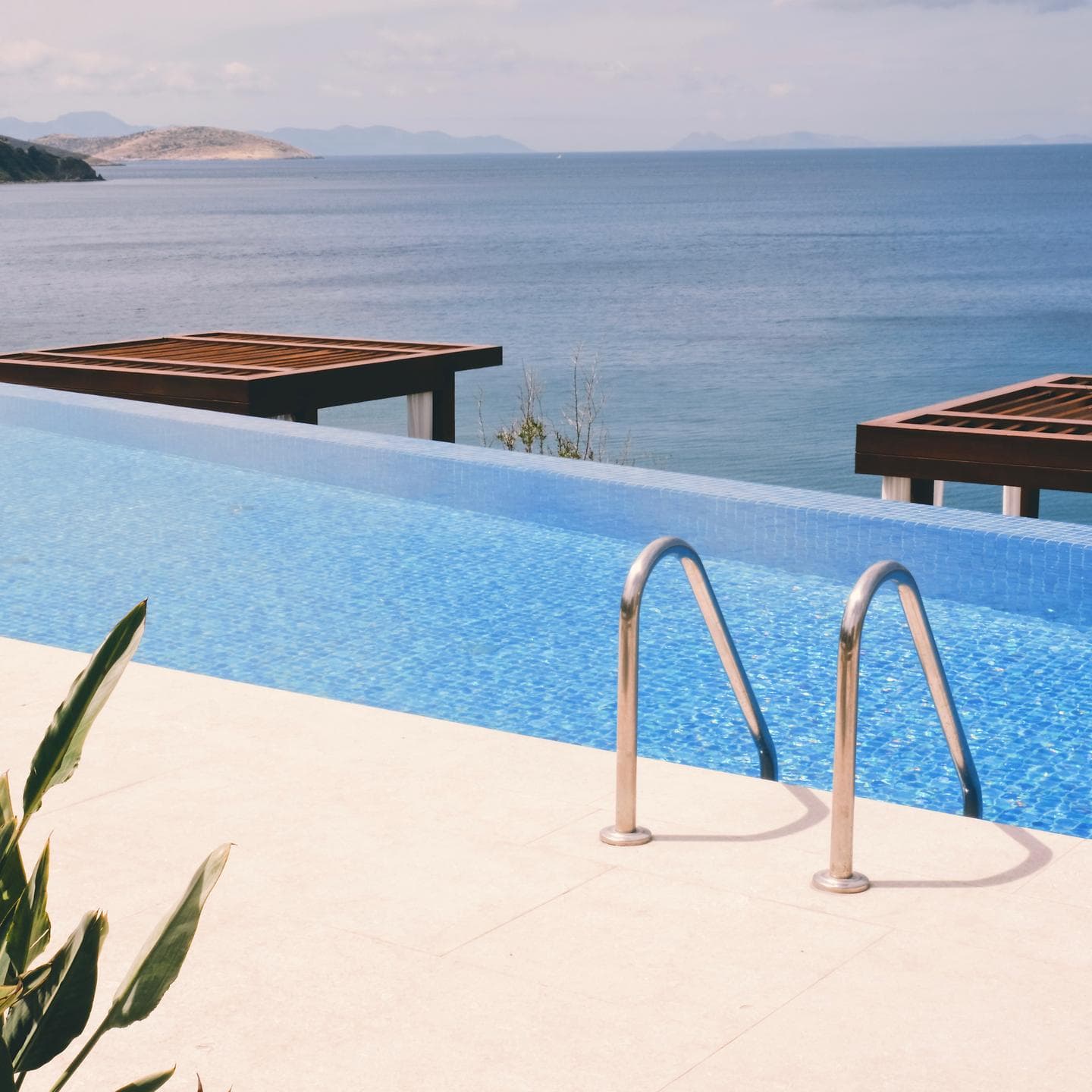 Allium Bodrum Resort & Spa +14 -17